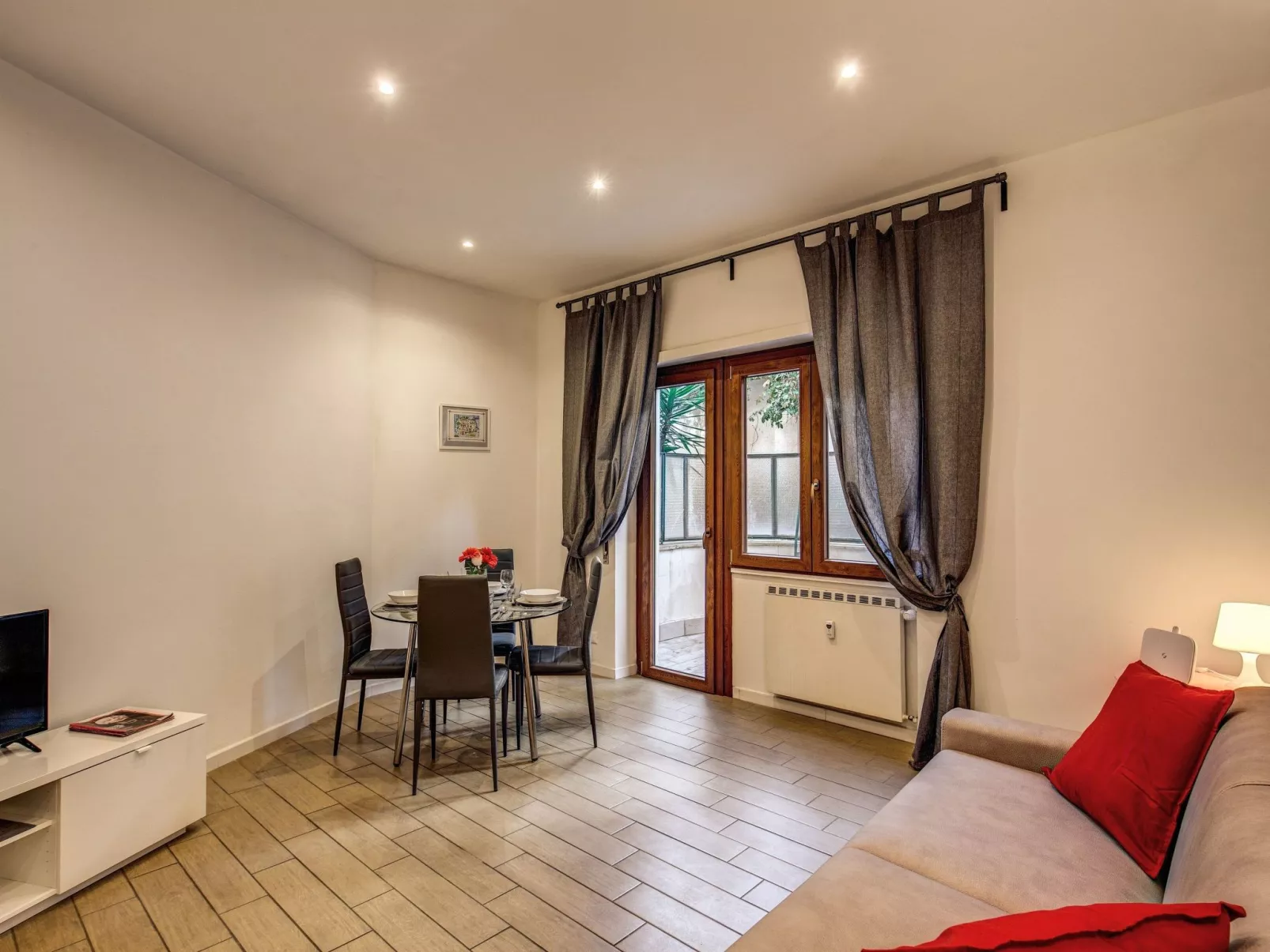 Wohnung Ardesia Terrasse in Rom-San Giovanni - Image-tags.info