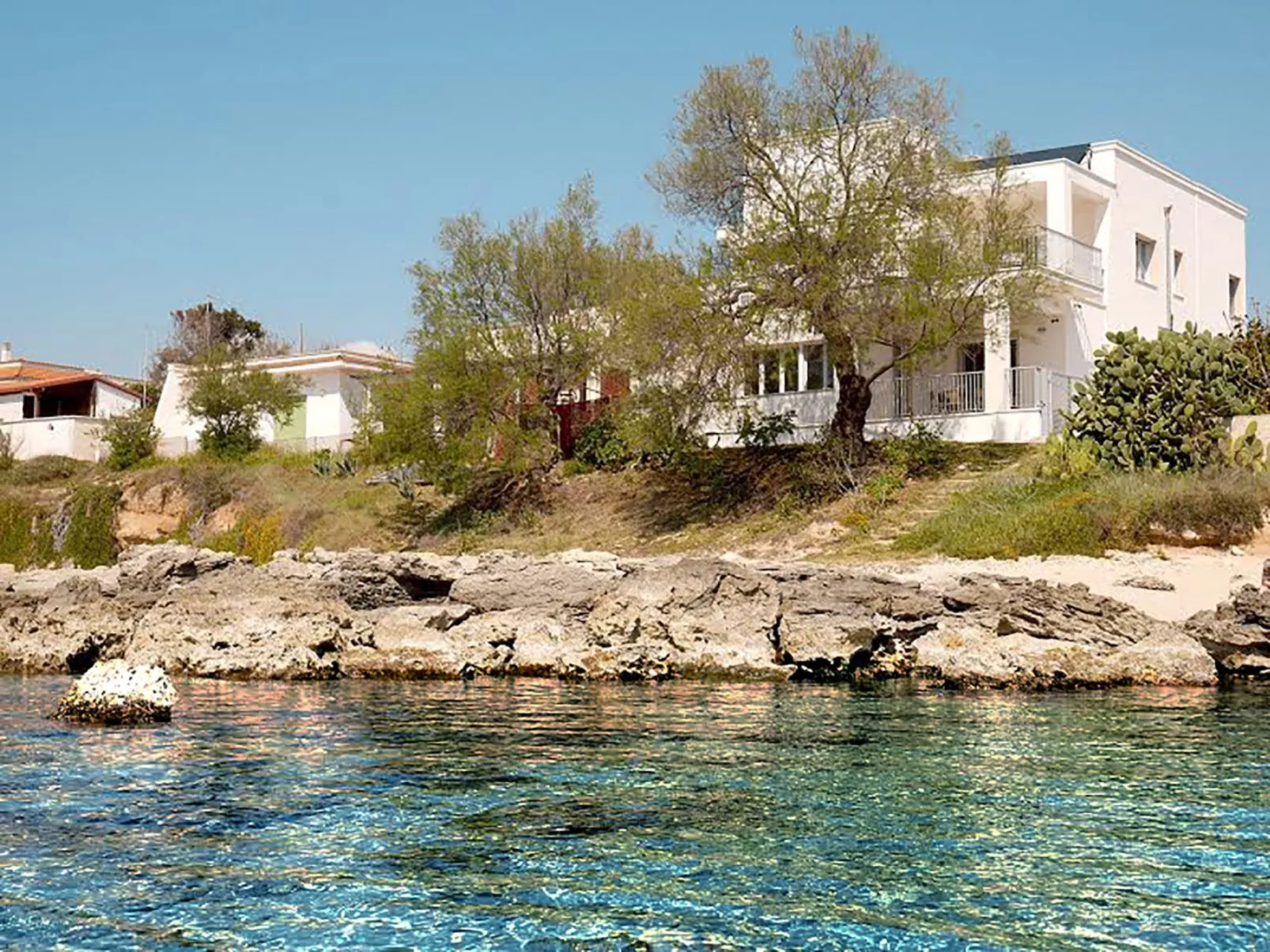 Luxuriöse Strandvilla am Strand in Apulien - Image-tags.info