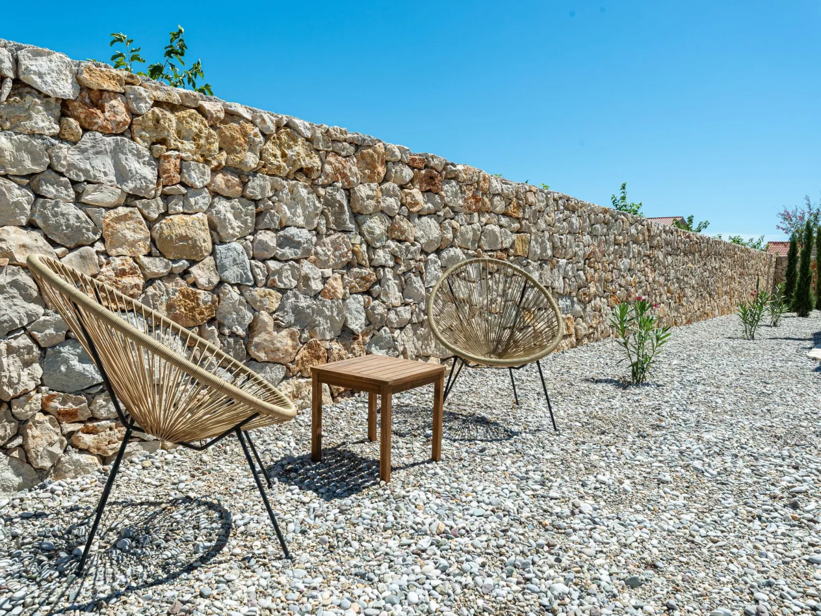 Neue Luxusvilla mit Schwimmbad, Sauna - Image-tags.info