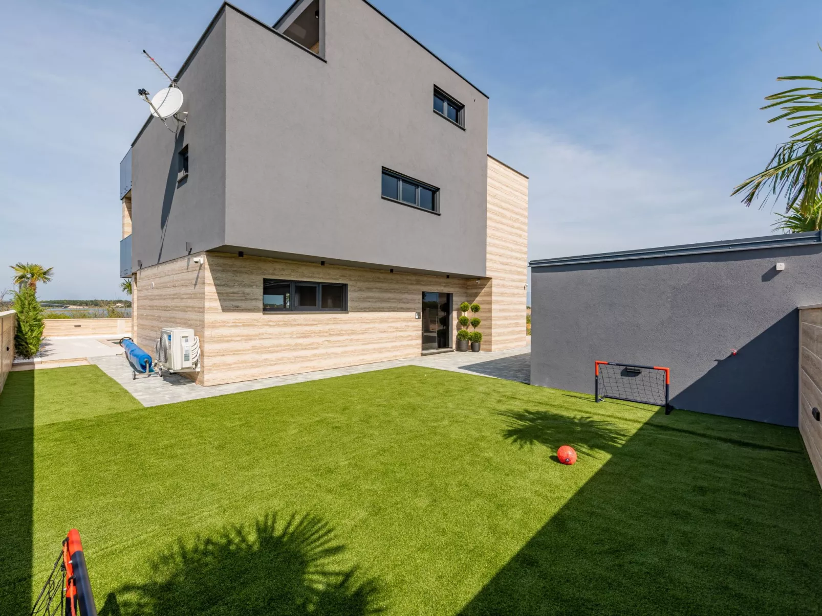 Villa Travera 1 - Buiten