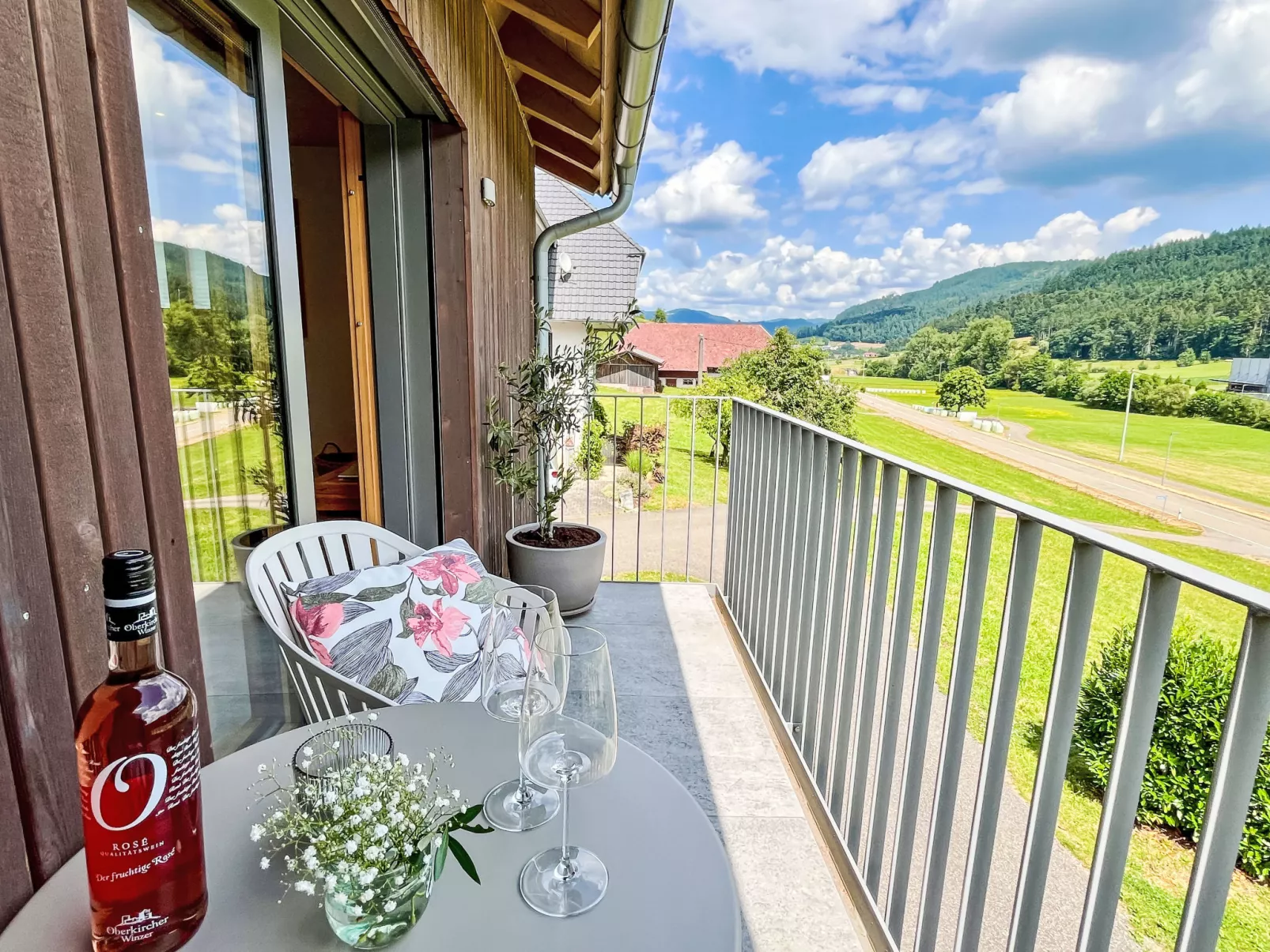 Kinast (HFT201)-Buiten