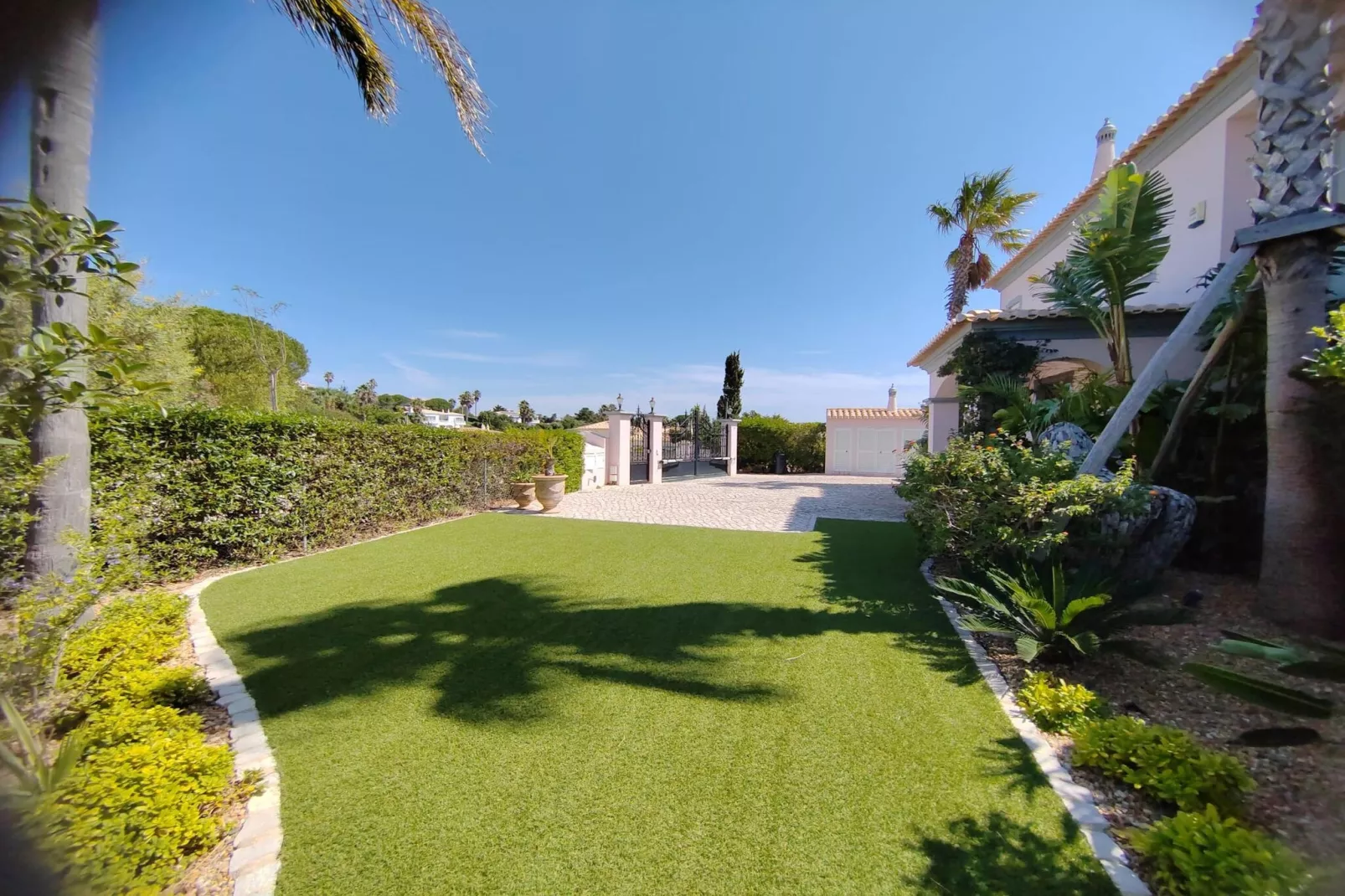 Surga - Tuinen zomer