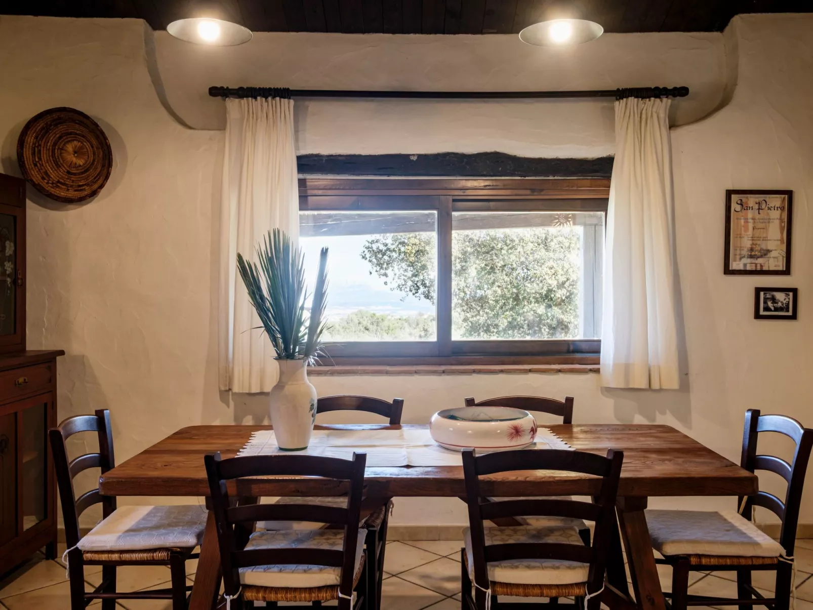 Altes gallurisches Bauernhaus mit Blick auf Olbia - Binnen