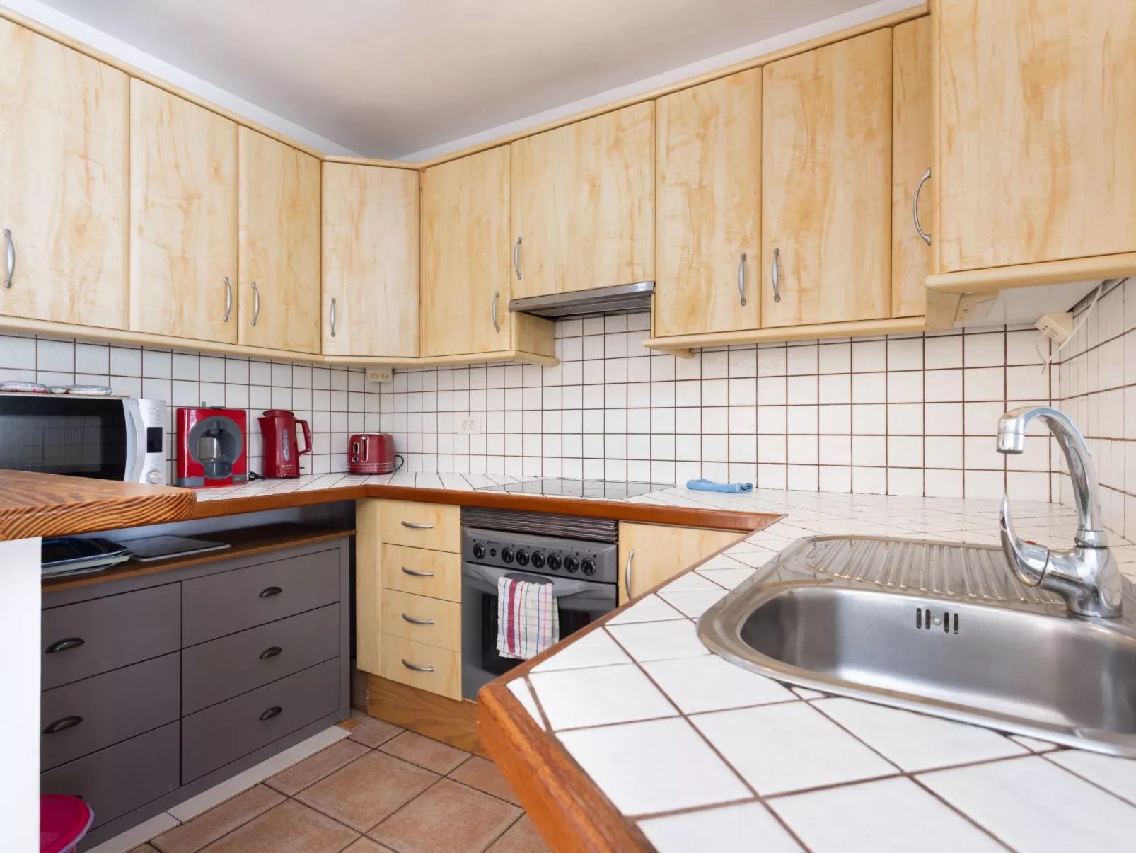 Villa Carolina - Image-tags.info