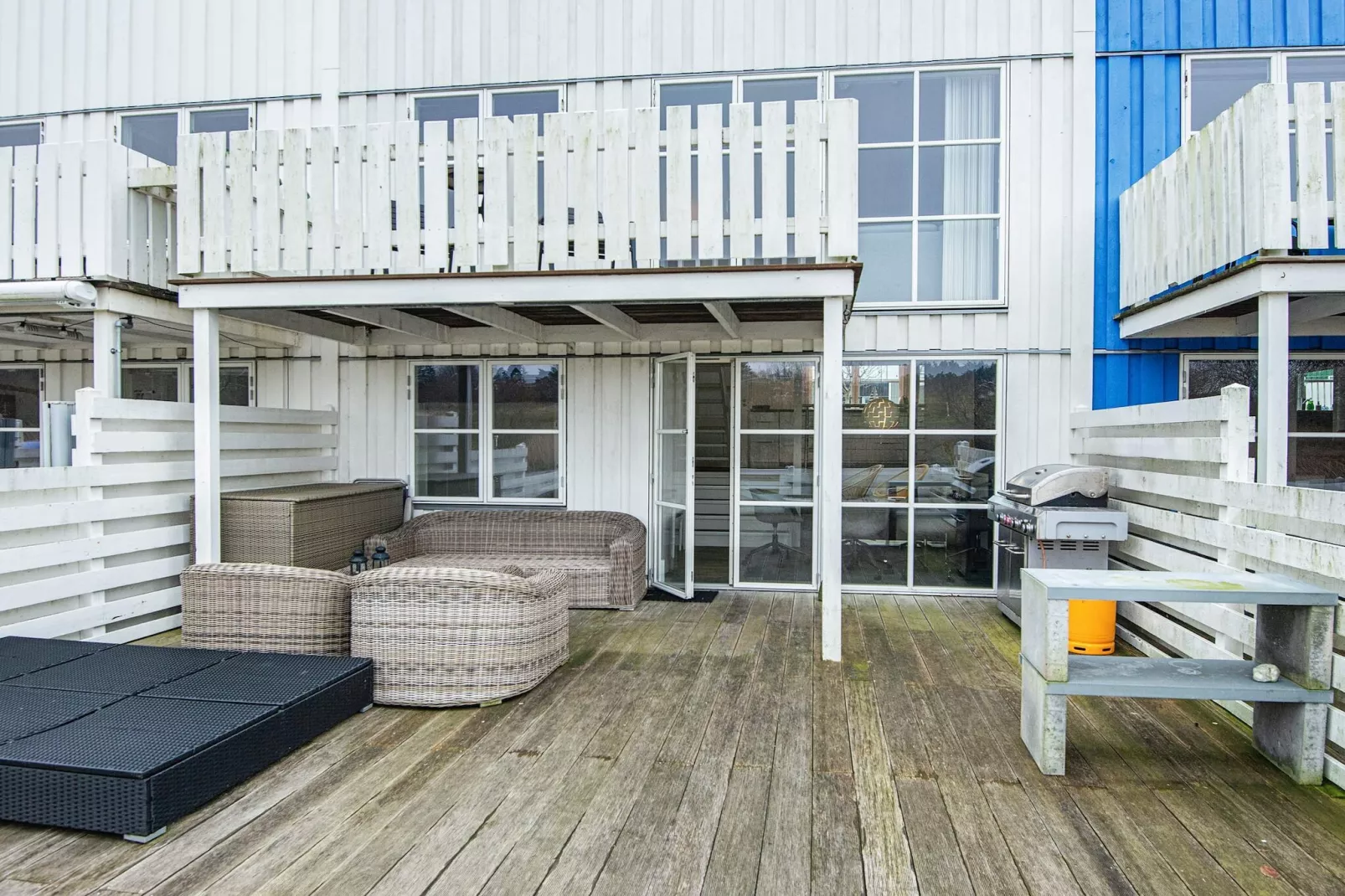 4 room,2+3 floor - Uitzicht