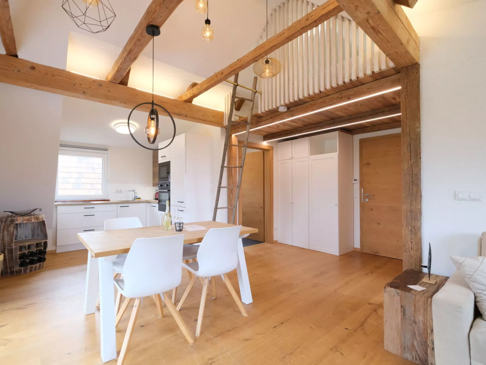 Appartement Apollo in der Wohlfühloase am Trausdorfberg mit Sauna Whirlpoolnutz-Image-tags.info