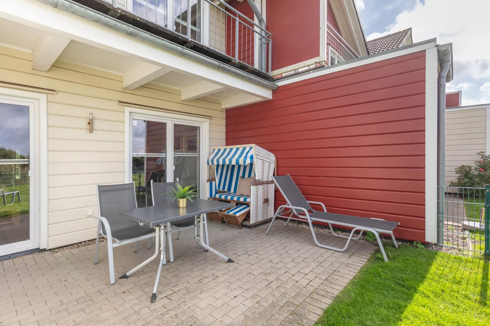 Reihenhaus in Dagebüll - Schimmelreiter-Terrasbalkon