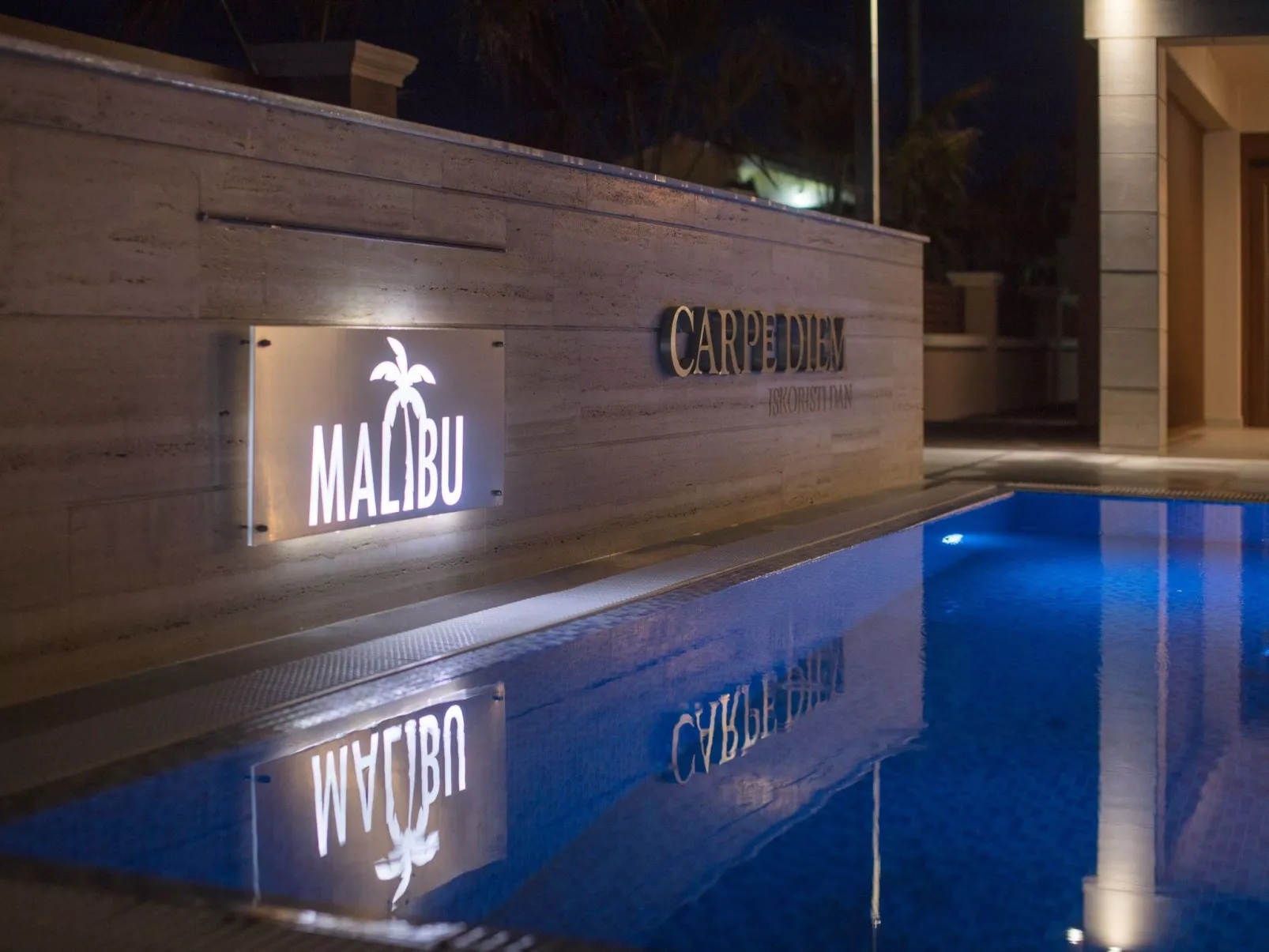 Villa Malibu Eclipse - Image-tags.info