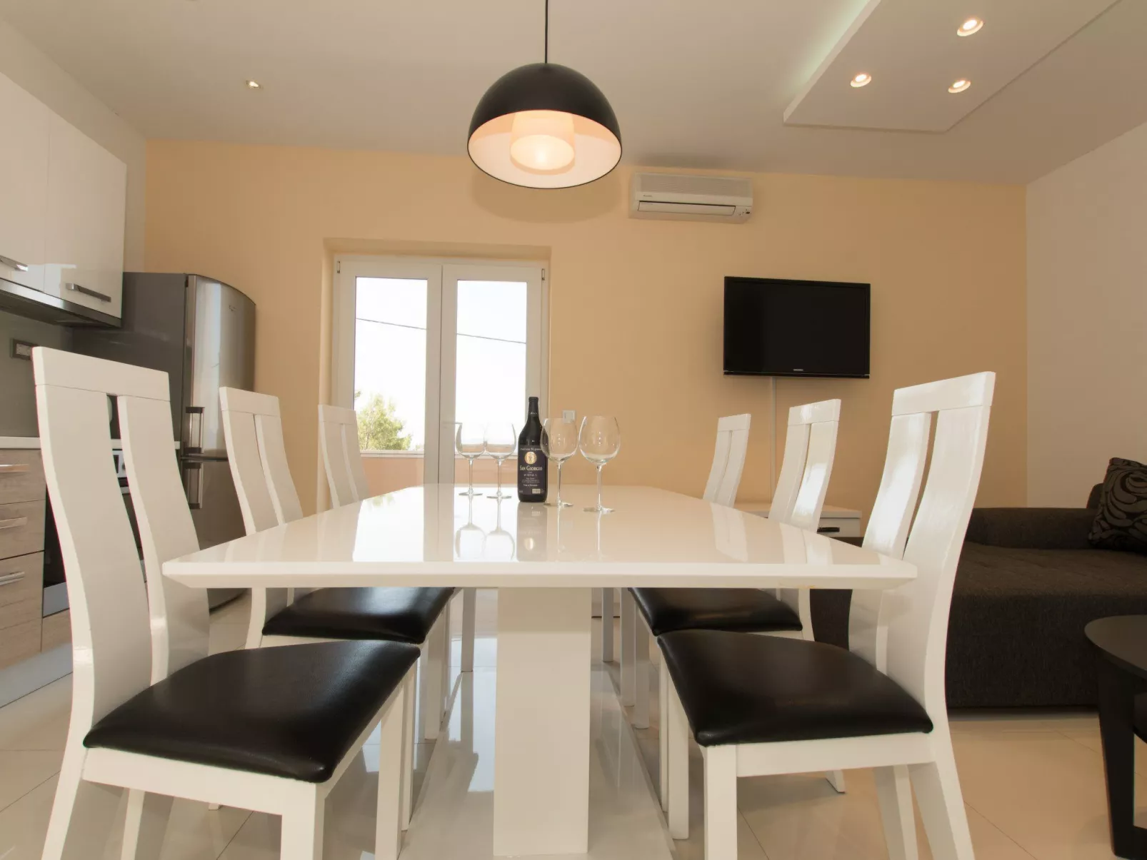 Matko's Oasis A1 3-Zimmer-Wohnung - Image-tags.info