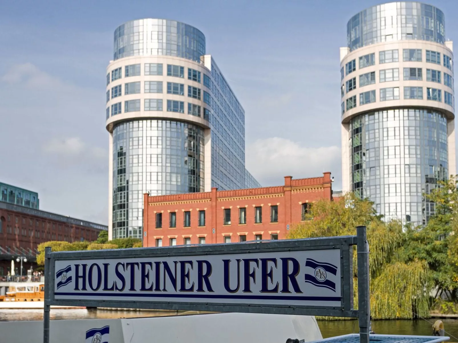 In Berliner Innenstadt, Siegessäule-Nähe - Buiten