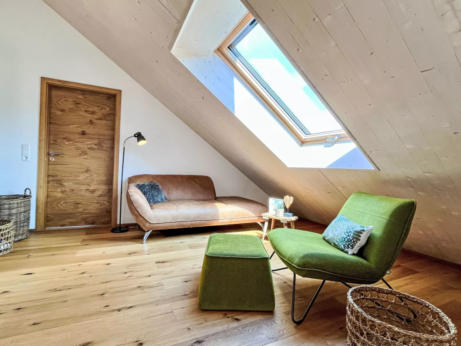 Kinast (HFT202)-Binnen