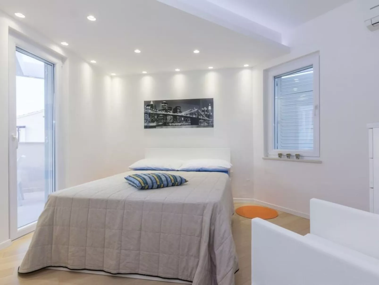 Luxuriöse Villa White Rose mit Pool in der Nähe von Zrče Beach - Image-tags.info