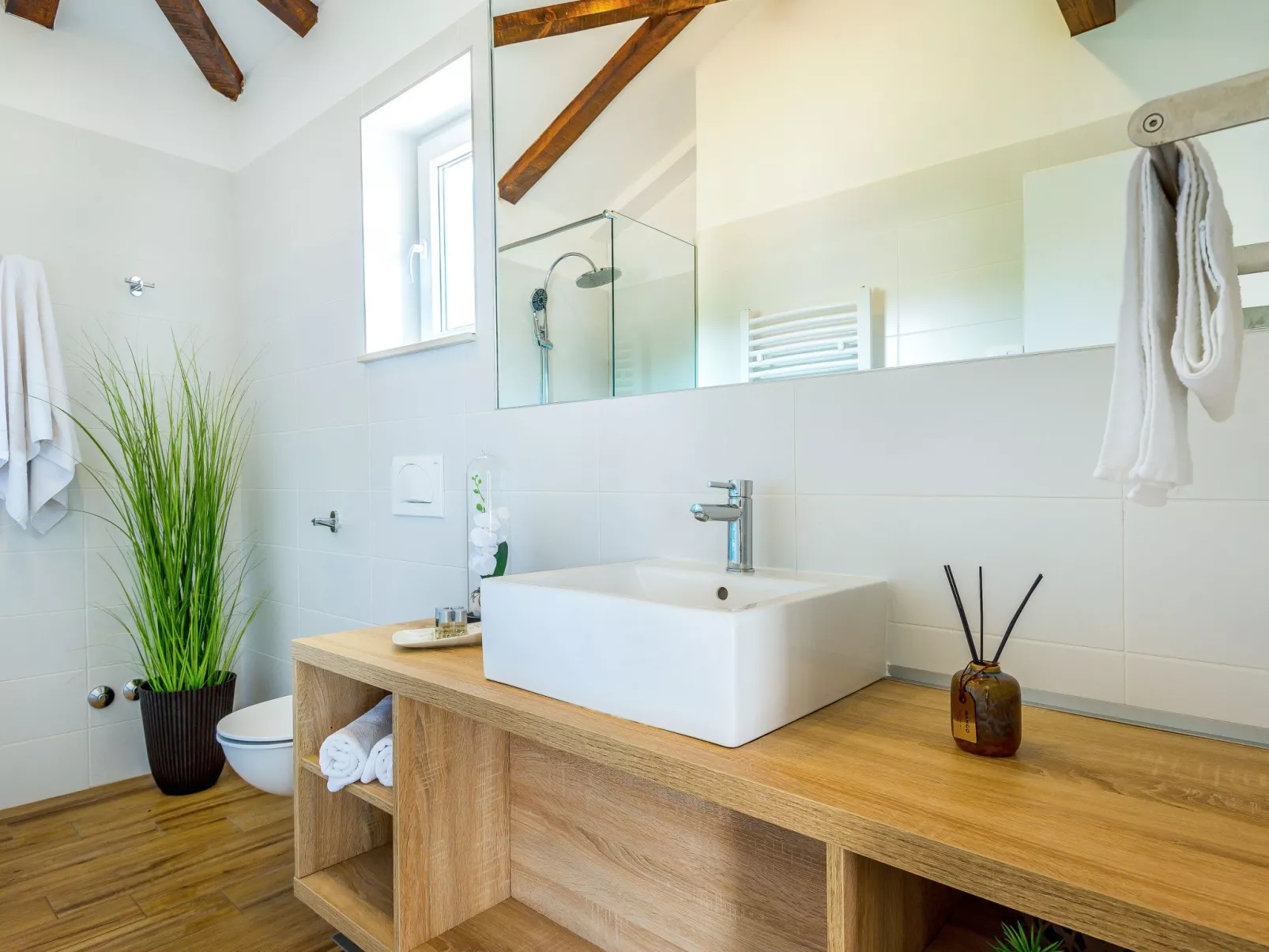 Villa Sunrise - Binnen