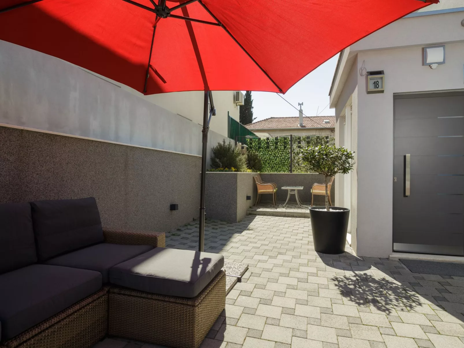 Ruhige Ferienwohnung mit Veranda und Garten - Image-tags.info