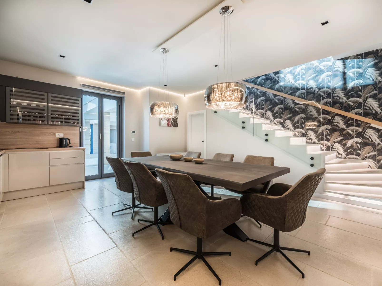 Four Seasons Vrsi - Image-tags.info