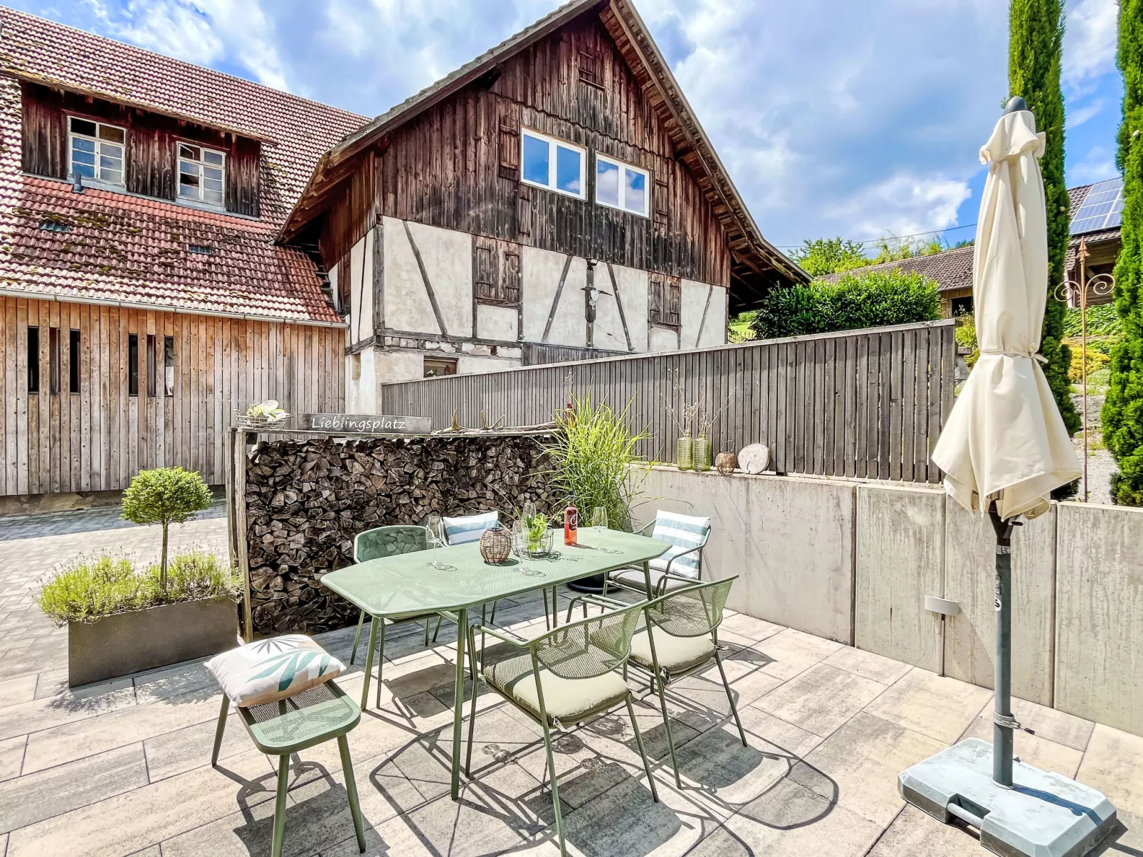 Kinast (HFT201)-Buiten