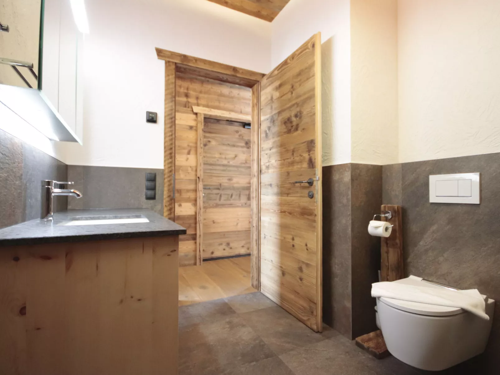 Chalet Ebenholz - Binnen