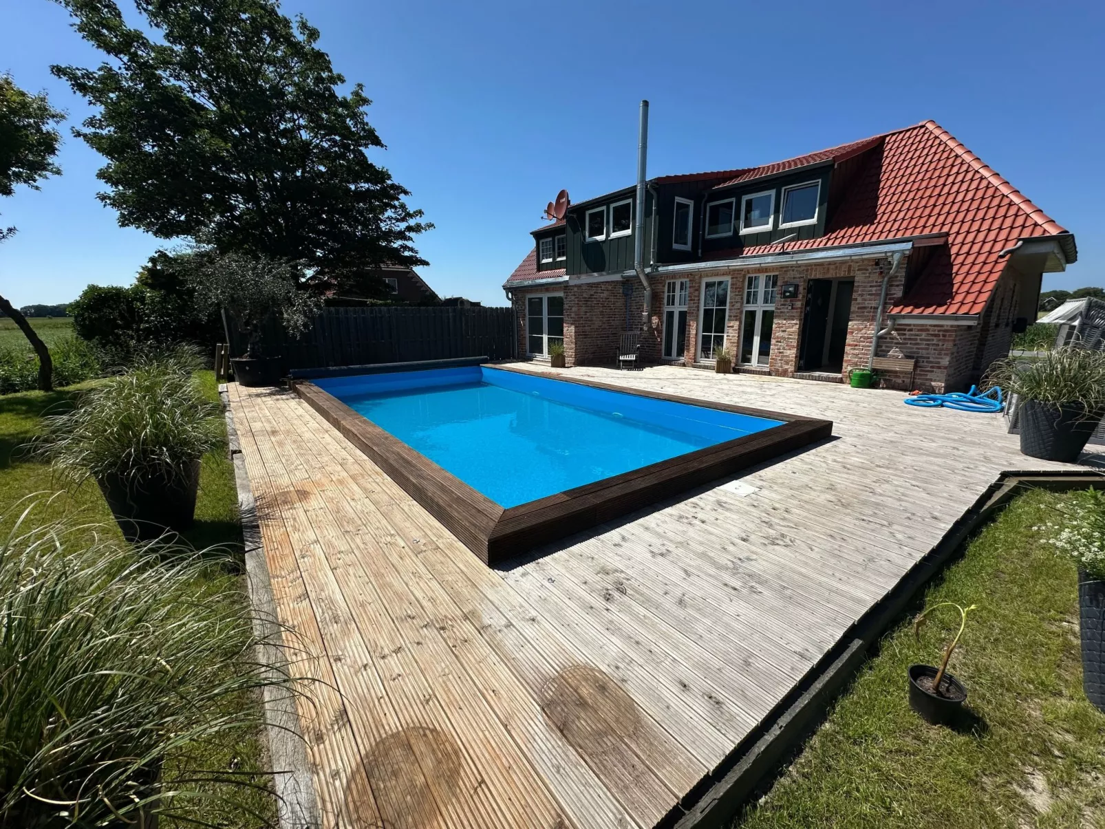 "Huus an`t Diek" - Image-tags.info