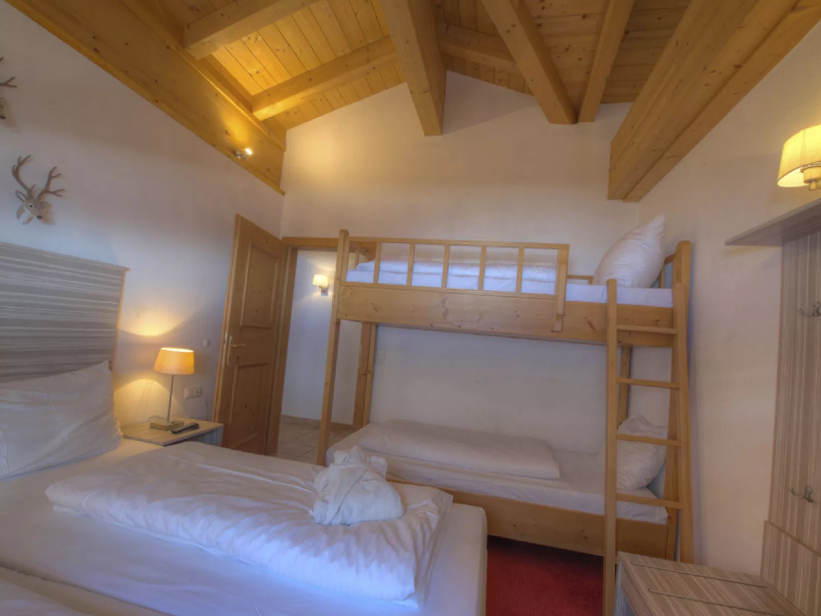 Penthouse Alpinresort Kaprun oben 14 - Image-tags.info