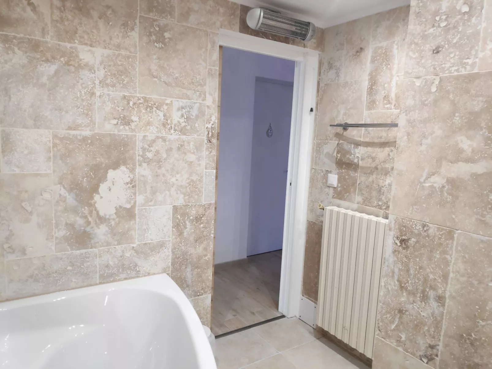 Schöne provenzalische Villa Les Carlets mit Pool - Image-tags.info