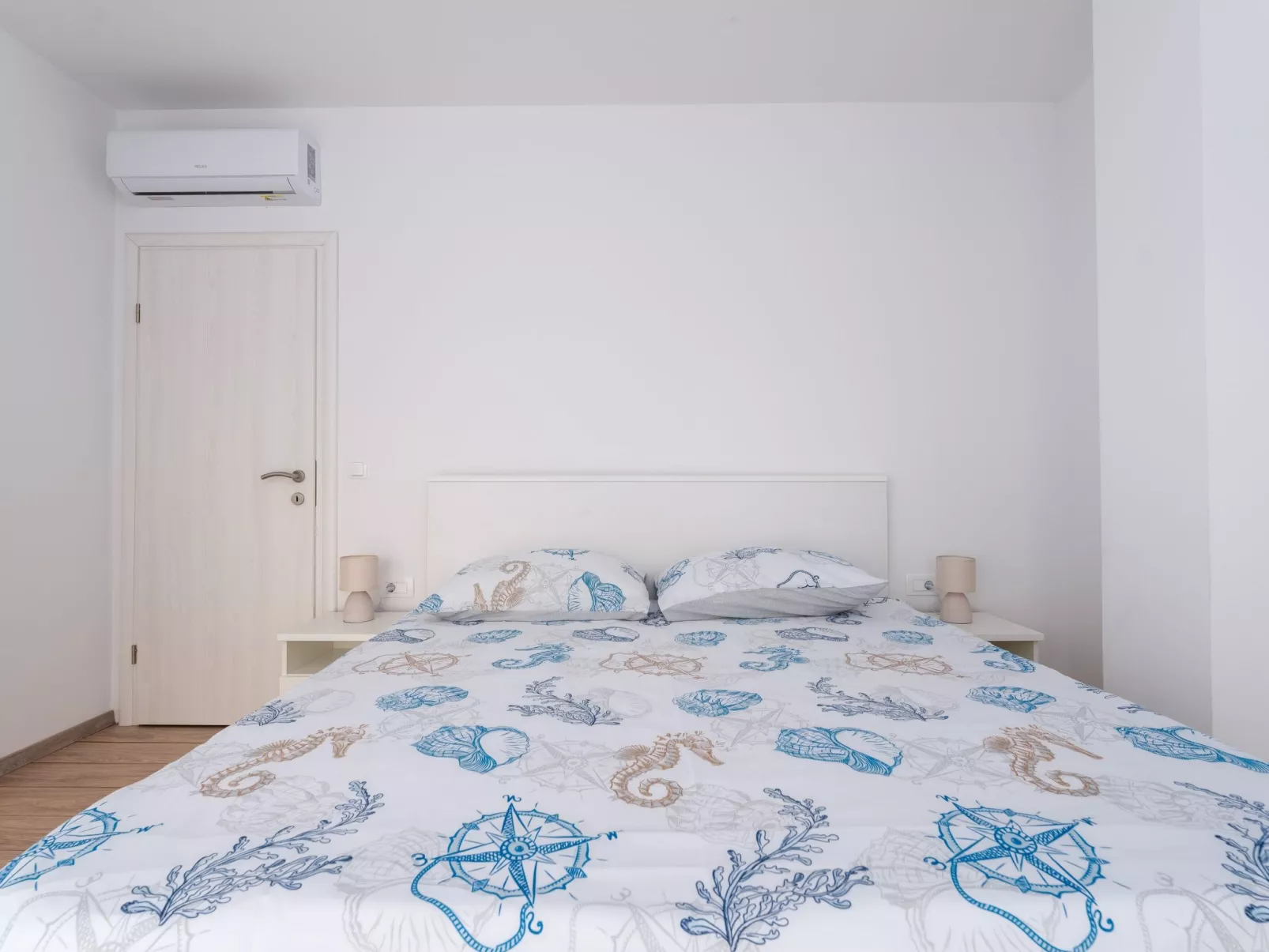 Schöne neue Villa mit Pool in Strandnähe - Image-tags.info