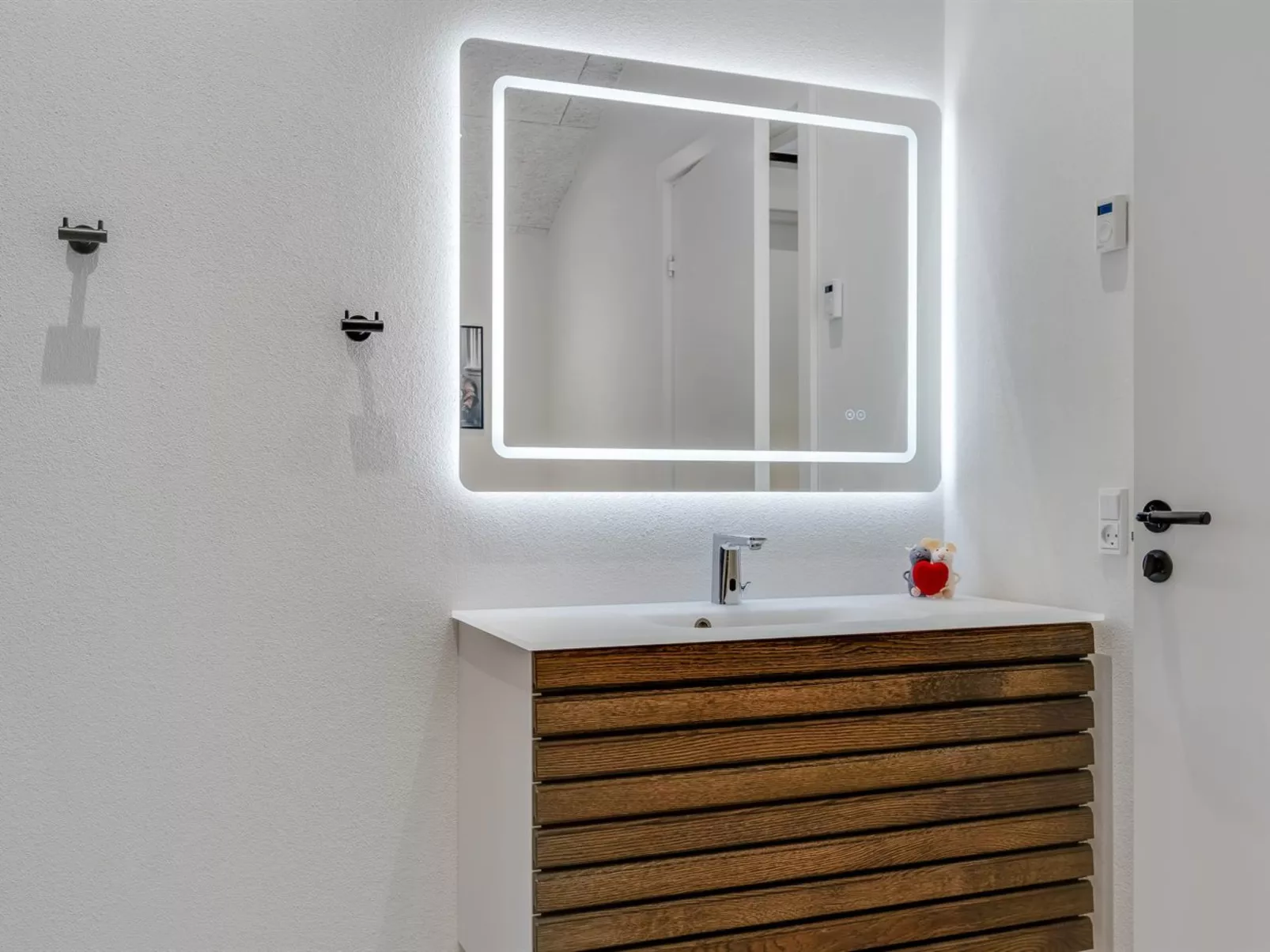 "Catalina" - 30m from the sea - Binnen