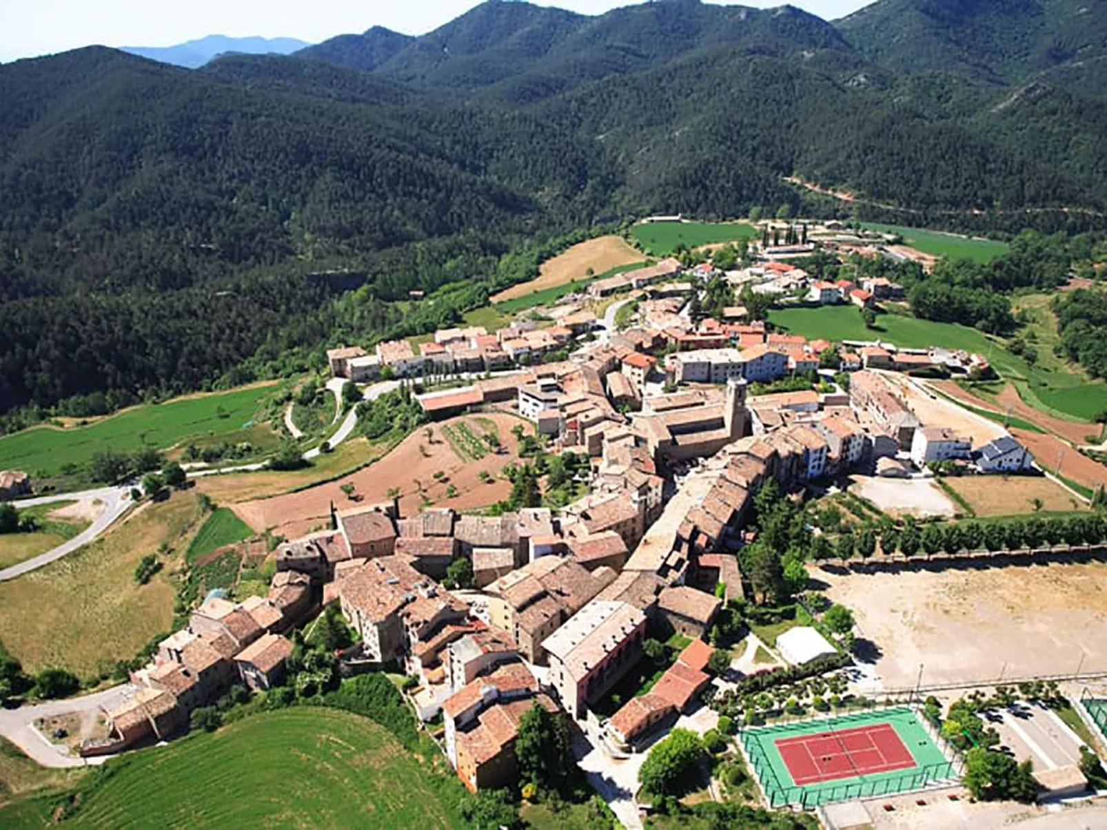 Appartement 'Borredà' mit Kaminofen - Image-tags.info