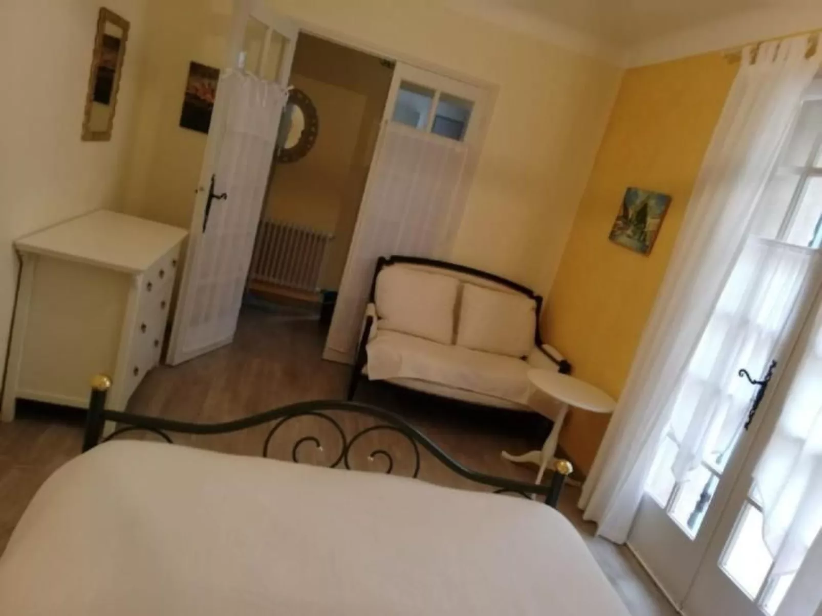 Schöne provenzalische Villa Les Carlets mit Pool - Image-tags.info