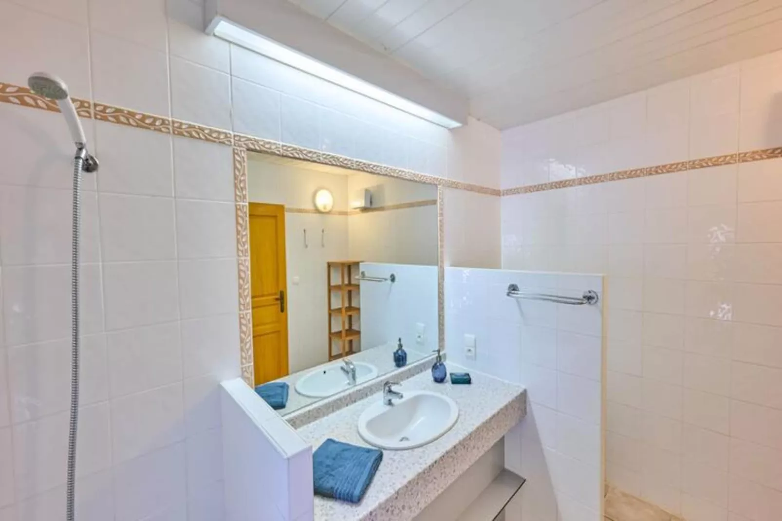 L'Espinet *** - Niet-getagd