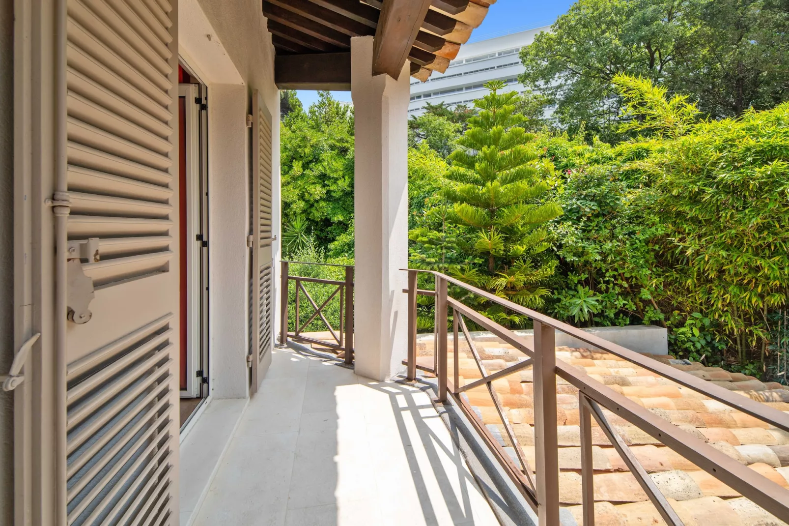 EM-19-TAMARIS - Niet-getagd