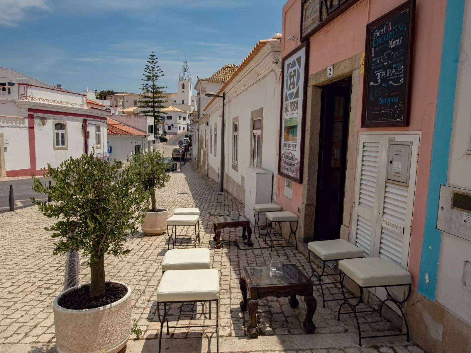 "Elena 1" mit Blick auf das Wasser - Image-tags.info