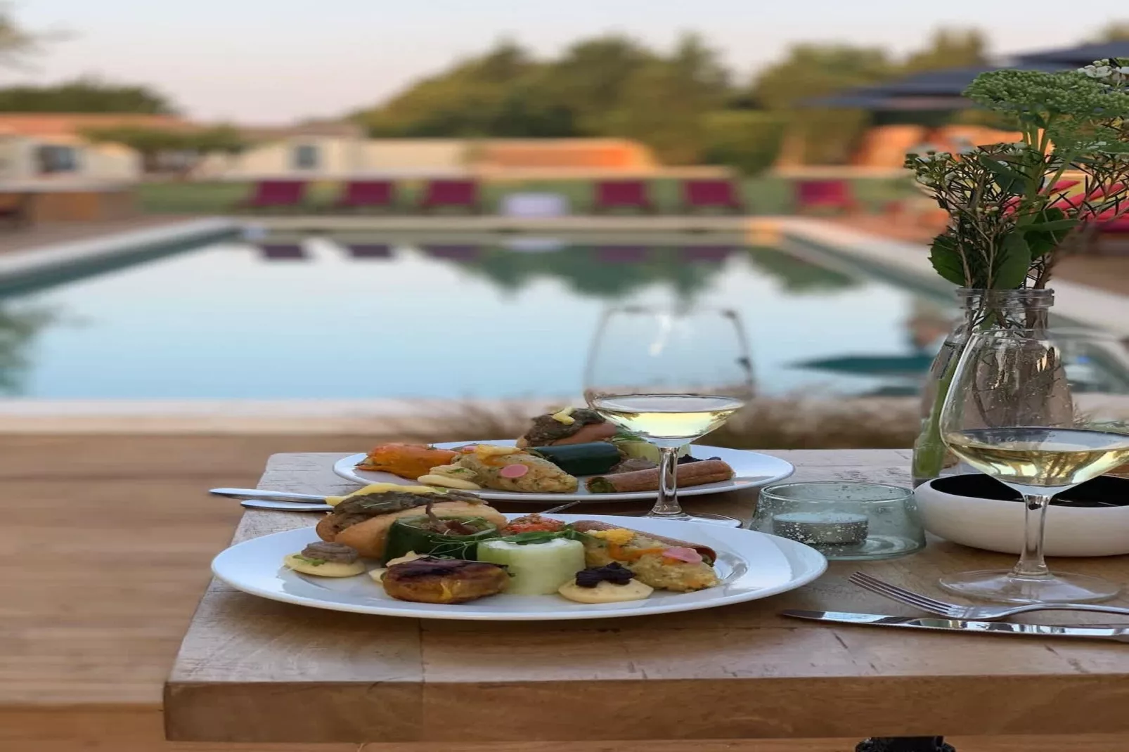 Charmant Mas Provençal avec piscine et jacuzzis-Sfeer