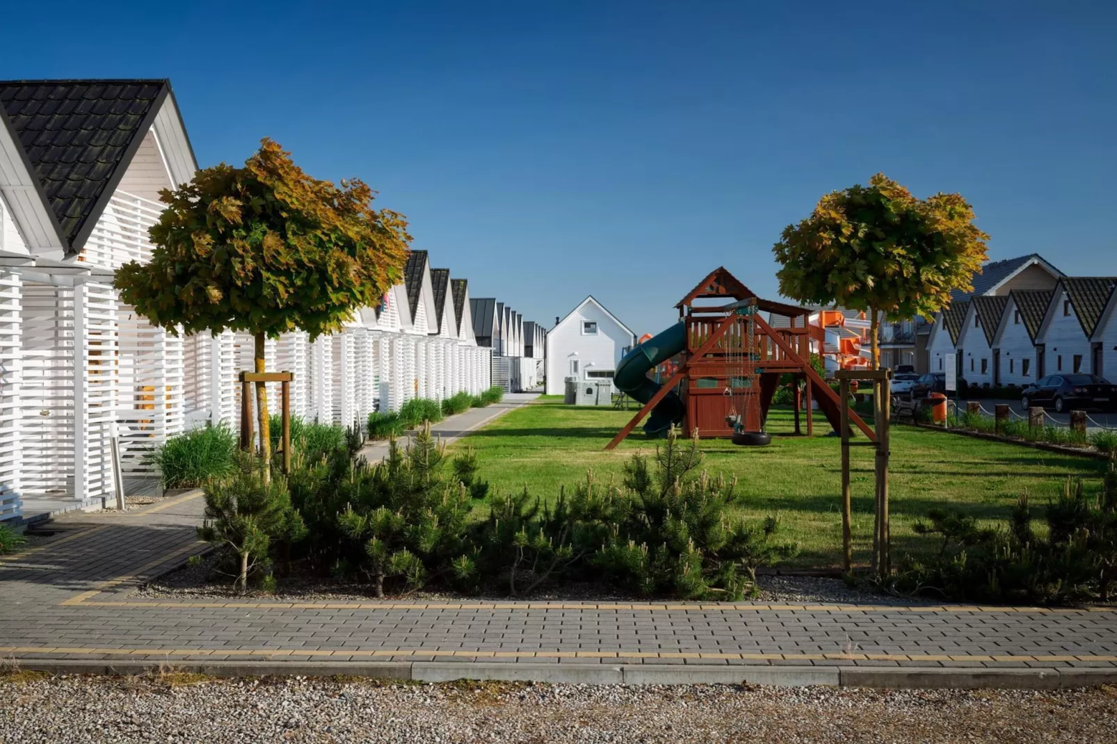 Domki PREMIUM Sarbinowo-Tuinen zomer