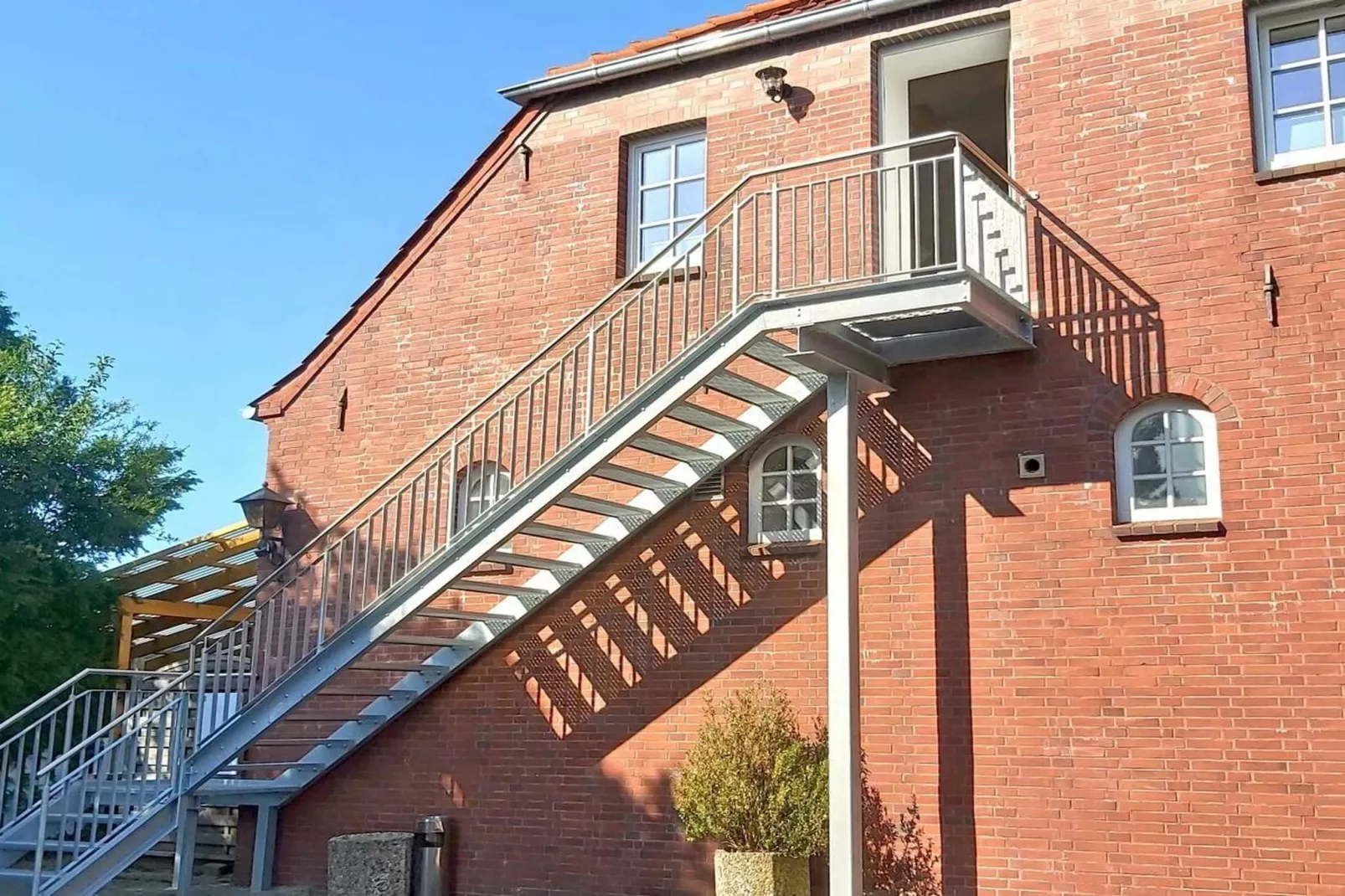 601760-Buitenkant zomer