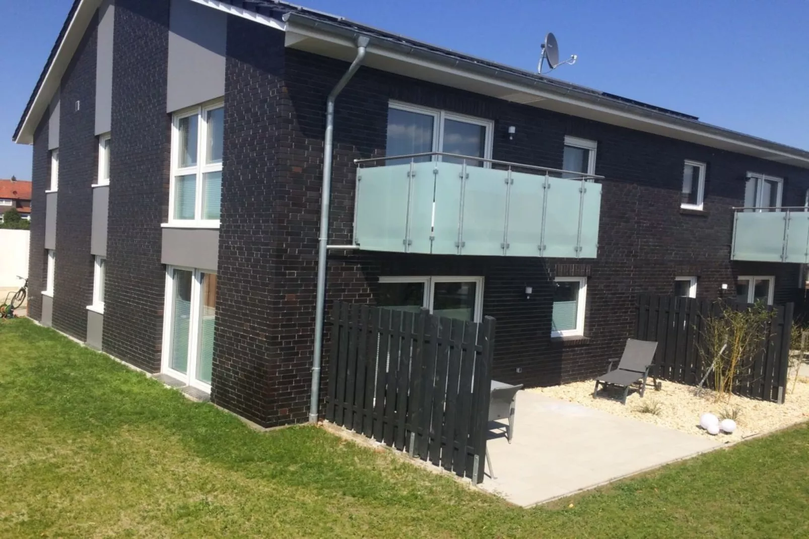 216494-Buitenkant zomer