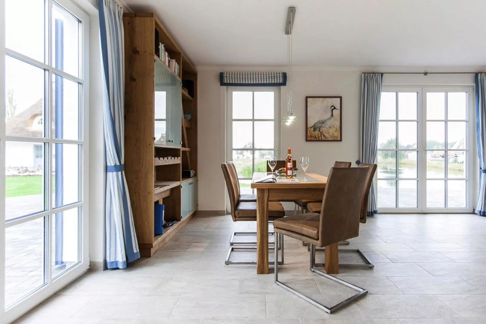 Schilfrohrsänger 18-Eetkamer