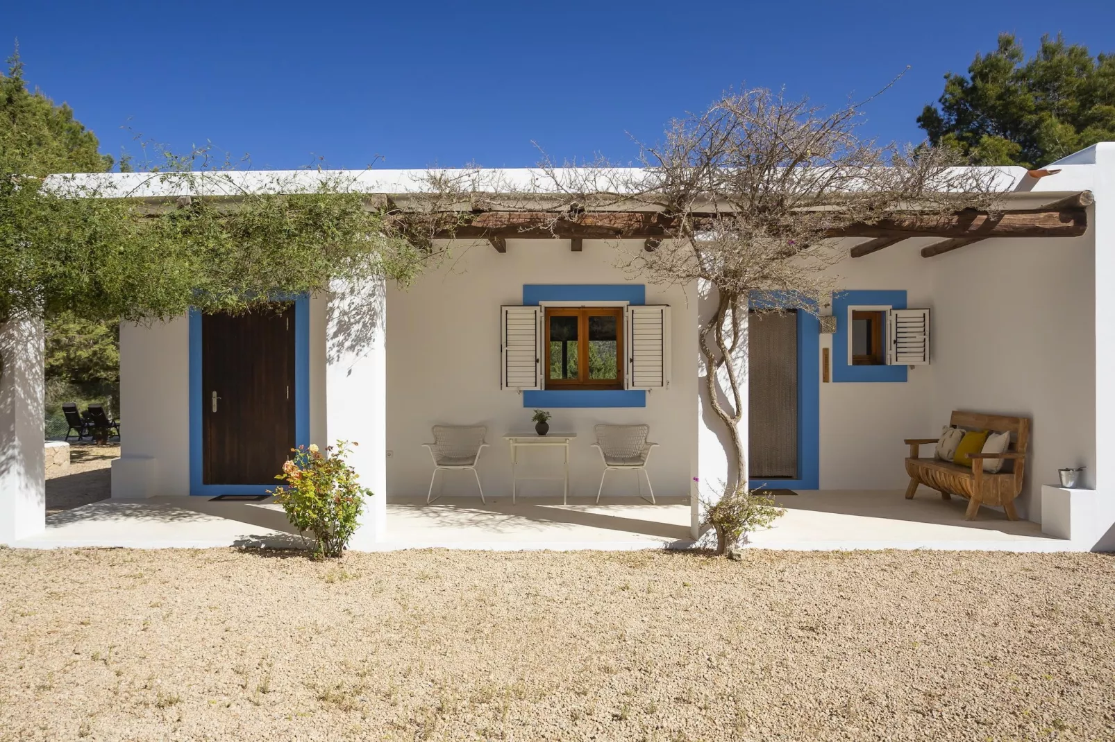 SES SAVINES - Buitenkant zomer