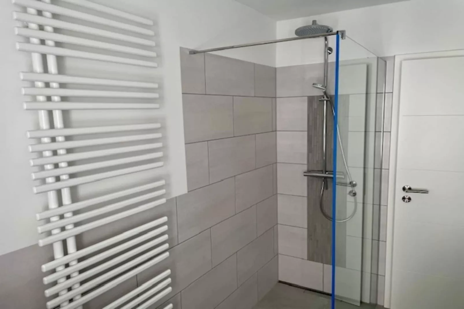 Fewo Gielow-Badkamer