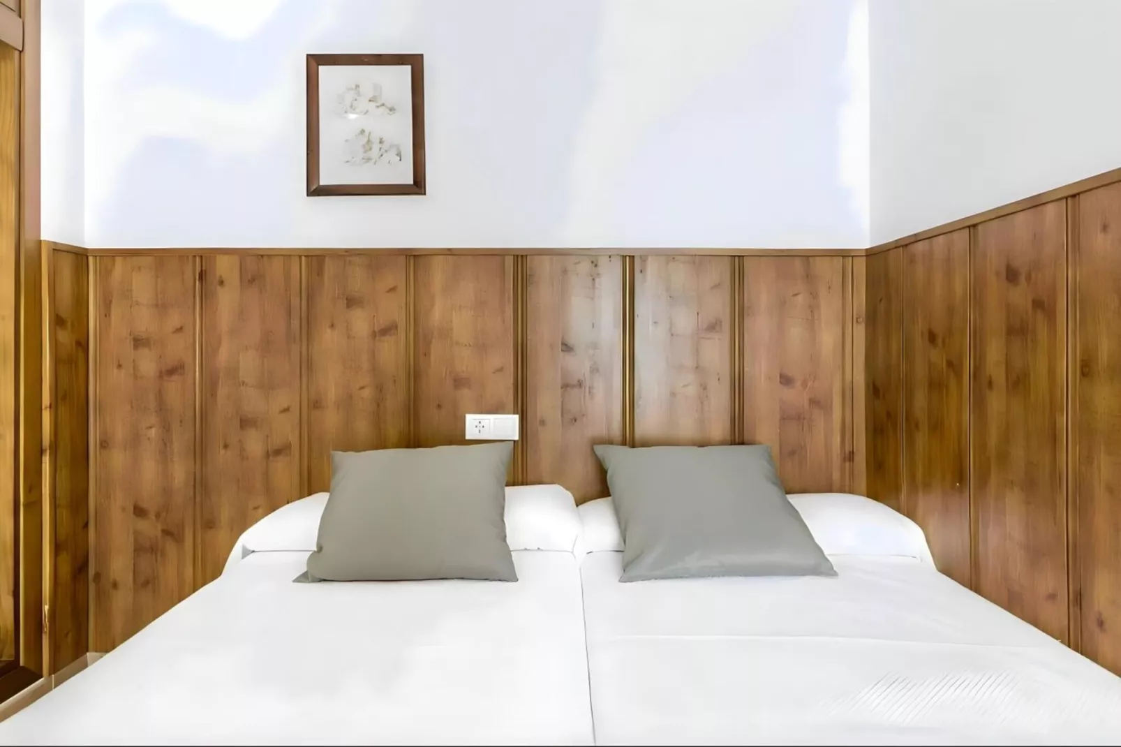 1265-+34618736920-Slaapkamer