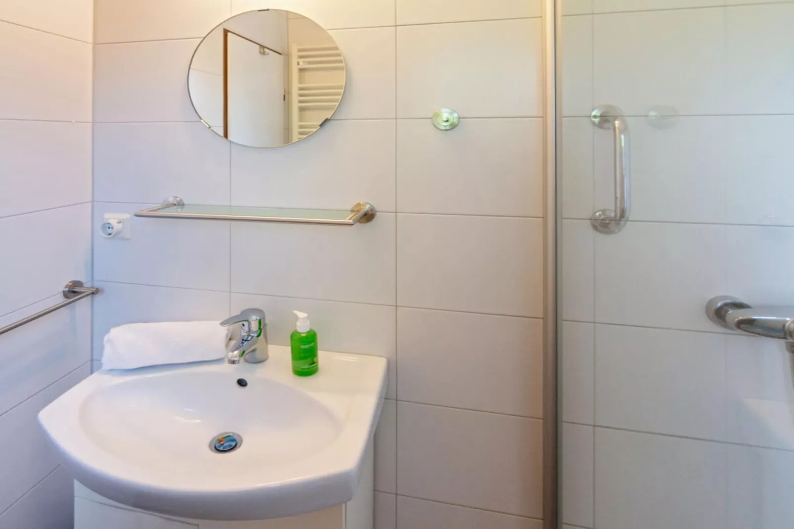 572247 - Badkamer