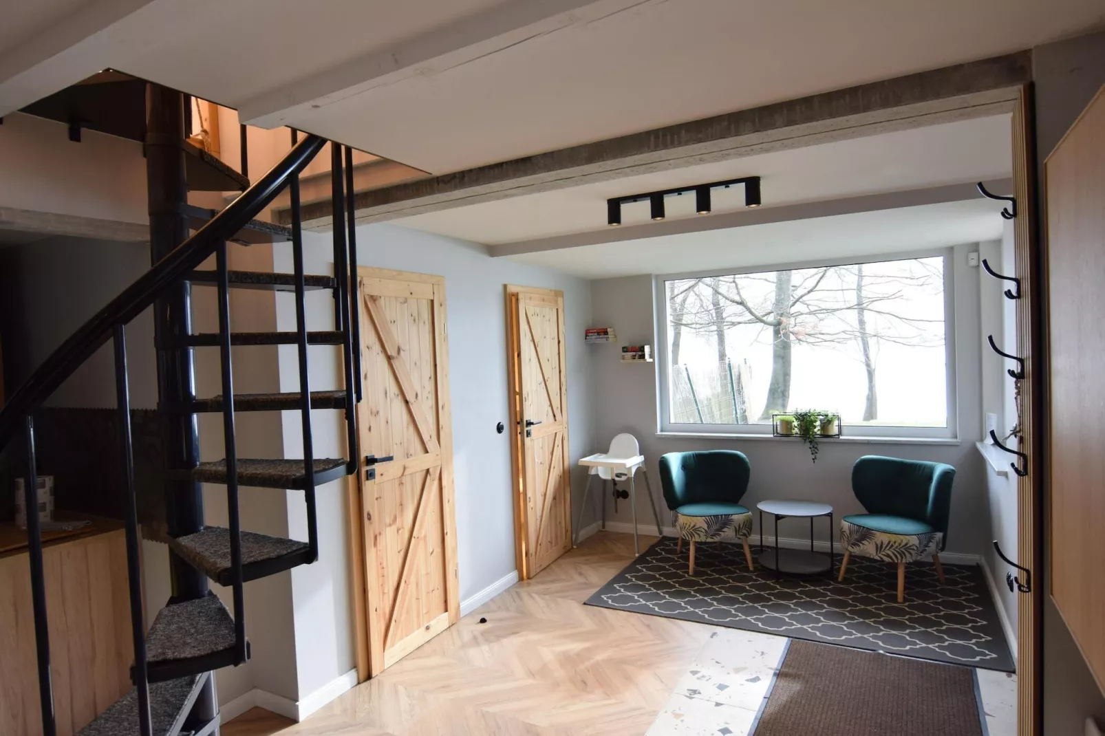 Dom wakacyjny w Starych Czaplach z dużą sauną-Terrasbalkon