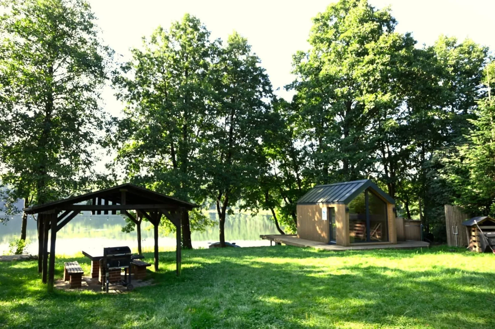 Dom wakacyjny w Starych Czaplach z dużą sauną-Tuinen zomer