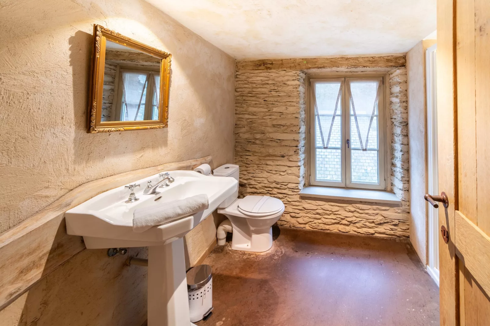 Le Vieux Moulin-Badkamer