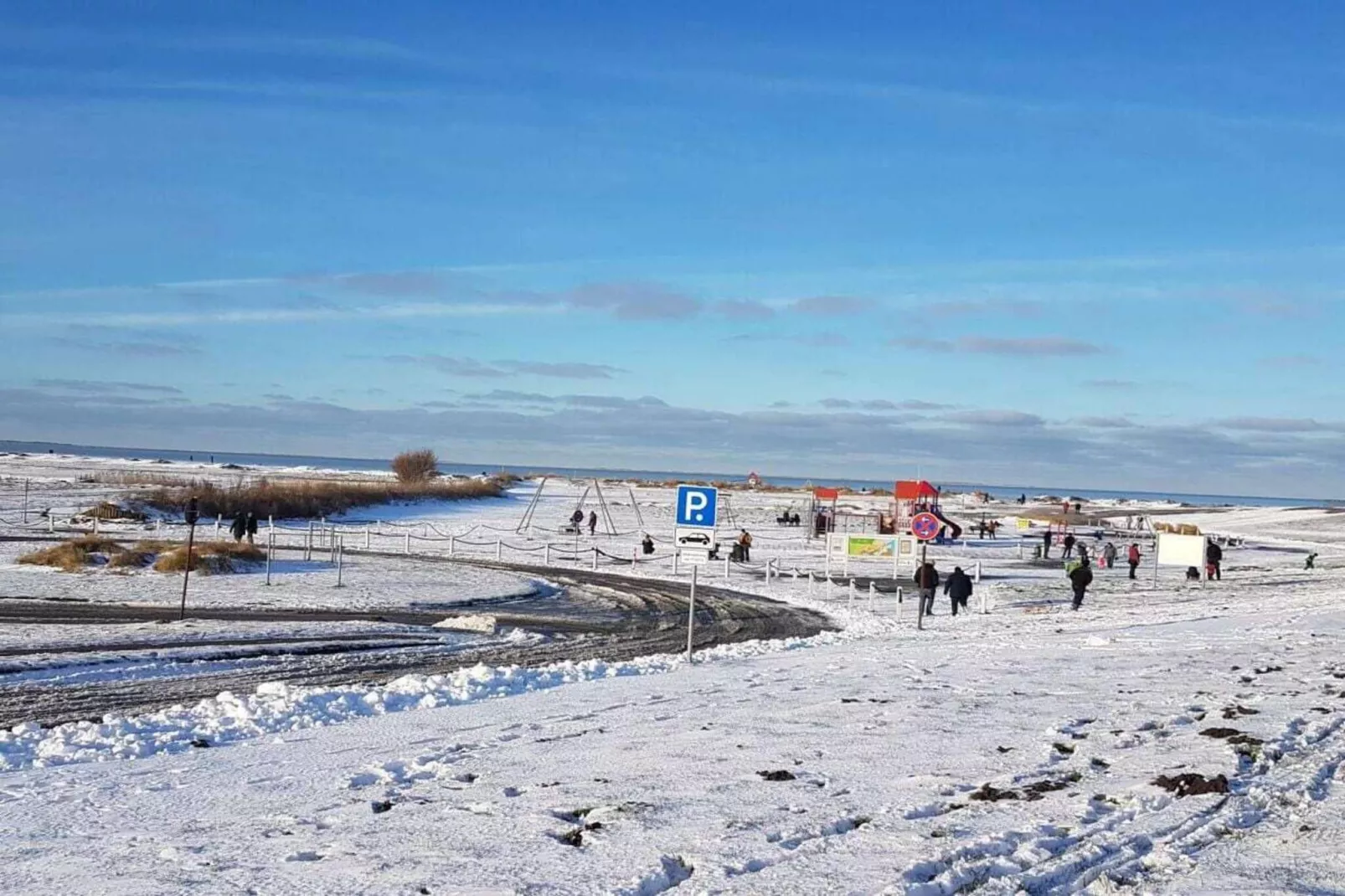 194300-Image-tags.water view