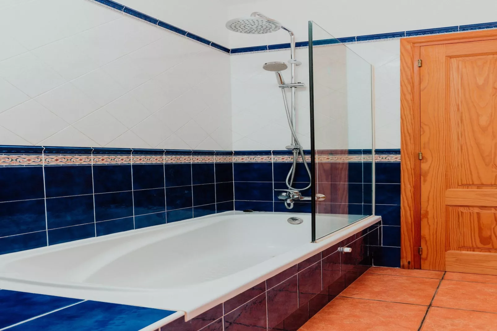 Cala Conta - Badkamer