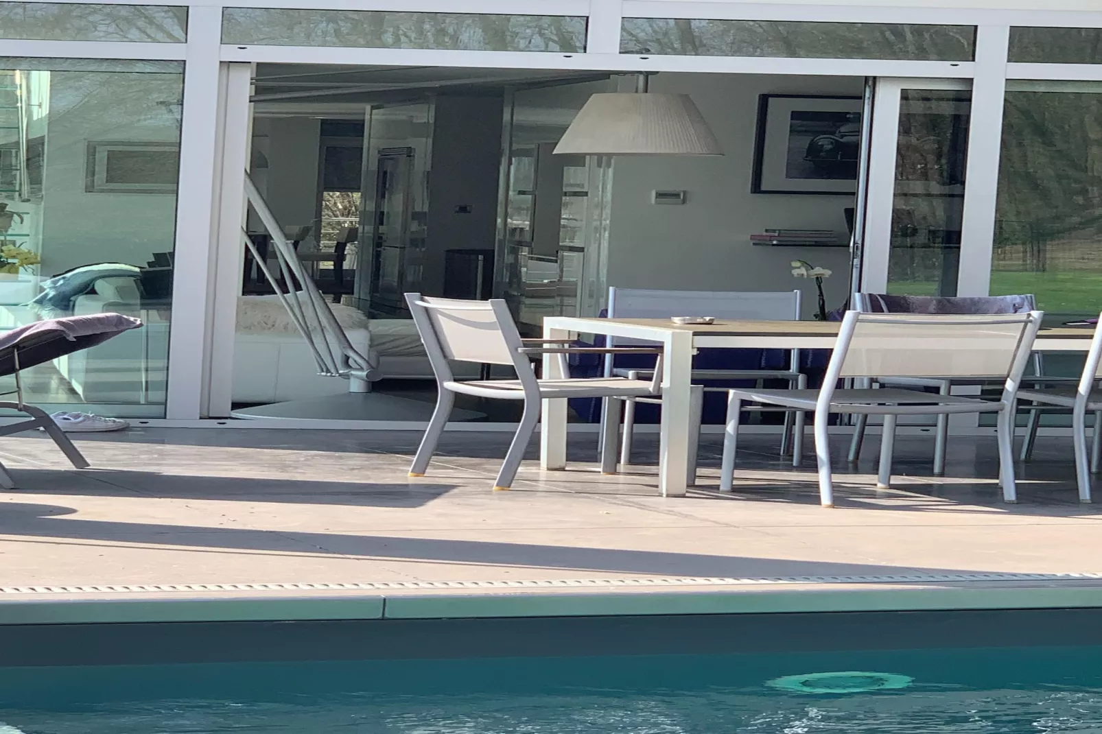 The Sweet Escape - Terras