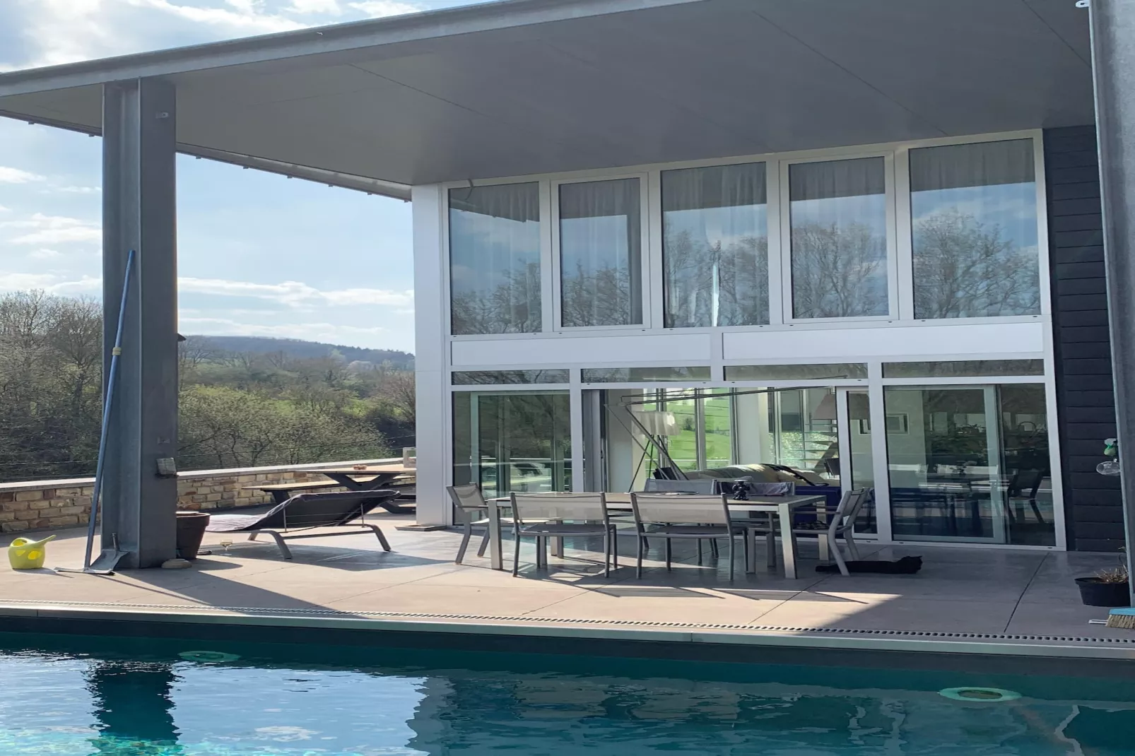 The Sweet Escape - Terras