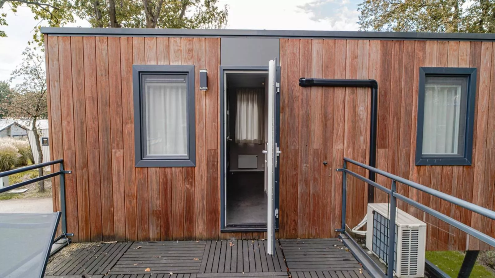 L Etage-Terrasbalkon