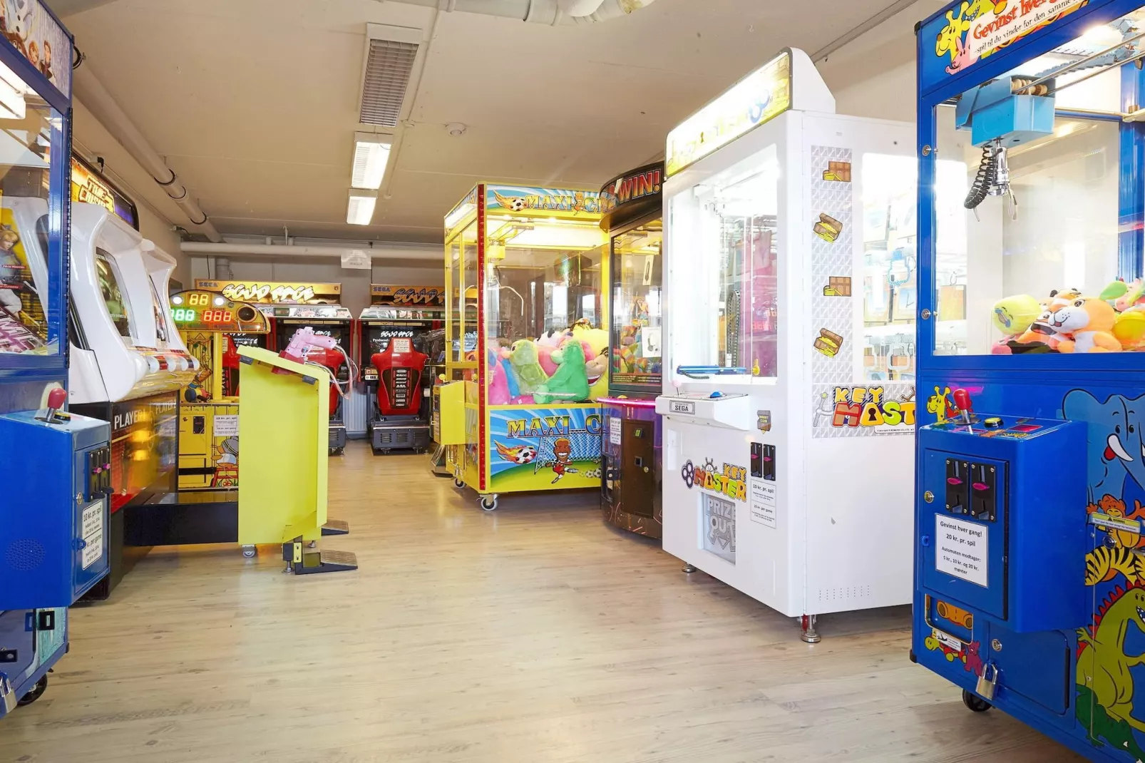 3 room,1 st floor,penthouse-Niet-getagd