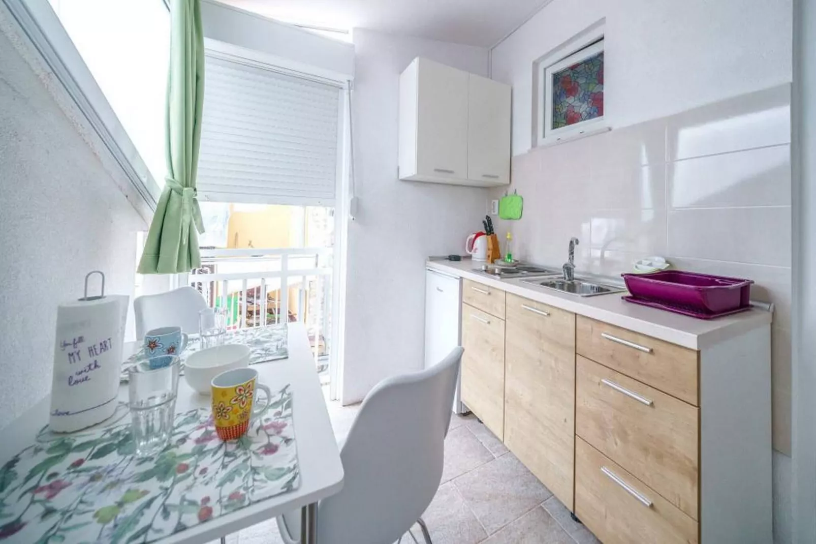 Apartments Matija - One bedroom apartment-Eetkamer